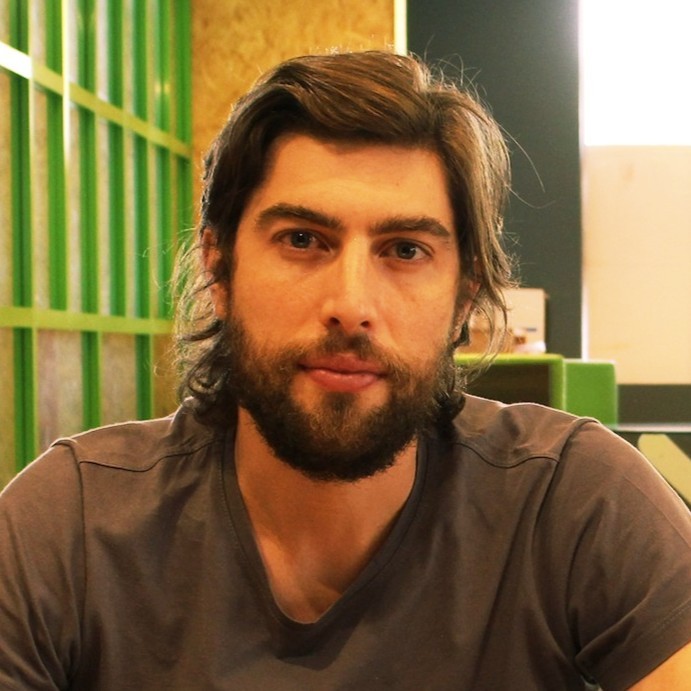 André Tanesi